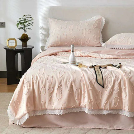 Sophisticated Floral Jacquard Antibacterial Summer Quilt with 3D Design - Très Elite