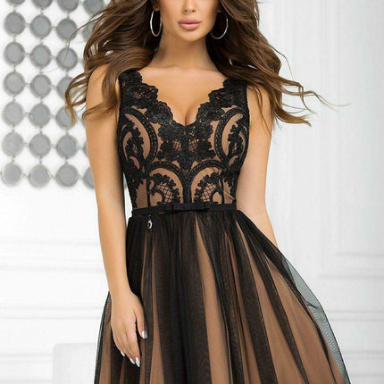 Sophisticated Lace Flare Evening Dress - Très Elite