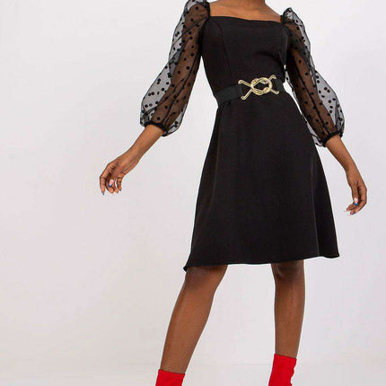 Sophisticated Lakerta Belted Dress with 3/4 Sleeves for Evening Elegance