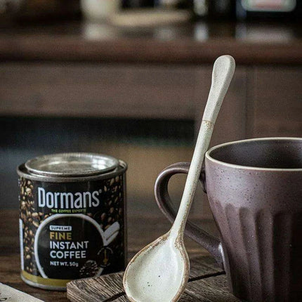 Sophisticated Long-Handled Japanese Ceramic Ladle - A Must-Have Dining Accessory - Très Elite