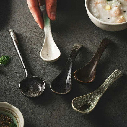 Sophisticated Long-Handled Japanese Ceramic Spoon for Soups, Ramen, and Rice - Essential Culinary Accessory - Très Elite