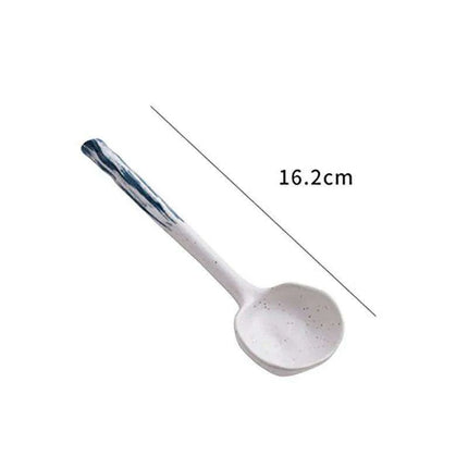 Sophisticated Long-Handled Japanese Ceramic Spoon for Soups, Ramen, and Rice - Essential Culinary Accessory - Très Elite