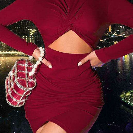 Sophisticated Long-Sleeve Bodycon Dress with Stylish Cropped Hem and Flattering Fit - Très Elite