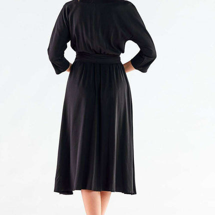 Sophisticated Midi Dress with Elegant Belt - Perfect for Any Event - Très Elite