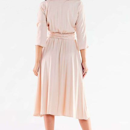 Sophisticated Midi Dress with Elegant Belt - Perfect for Any Event - Très Elite