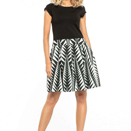 Sophisticated Pleated Daytime Dress - Très Elite