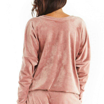 Sophisticated Polish-Inspired V-Neck Sweatshirt for Effortless Elegance - Très Elite