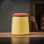 Sophisticated Purple Clay Travel Tea Mug Set with Infuser and Lid - 400ml for Office and Leisure - Très Elite