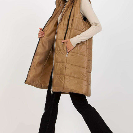 Sophisticated Quilted Down Vest with Detachable Hood and Secure Pockets - Très Elite