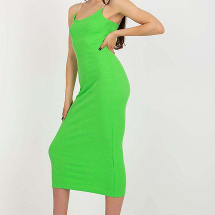 Sophisticated Ribbed Pencil Dress for Effortless Daytime Style