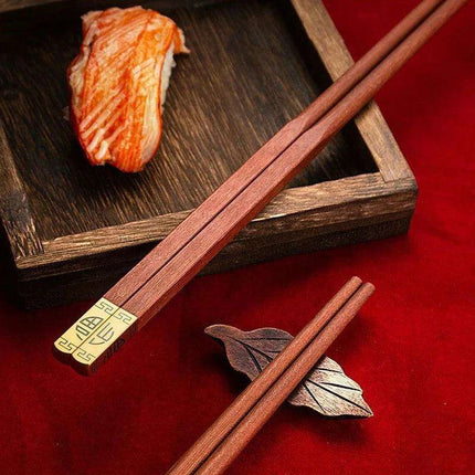 Sophisticated Ruby Bamboo Chopstick Collection - Transform Your Asian Dining Adventure - Très Elite