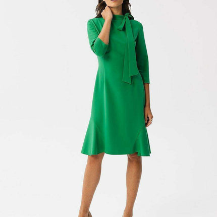Sophisticated Ruffle-Back Day Dress with Stand-Up Collar