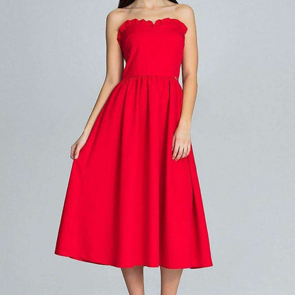 Sophisticated Ruffled Evening Gown for Celebratory Events - Très Elite