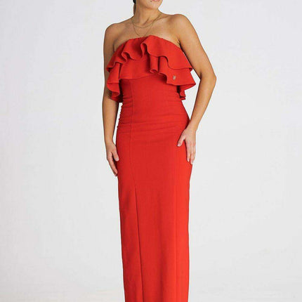 Sophisticated Sleeveless Maxi Dress with Double Ruffle Neckline - Très Elite