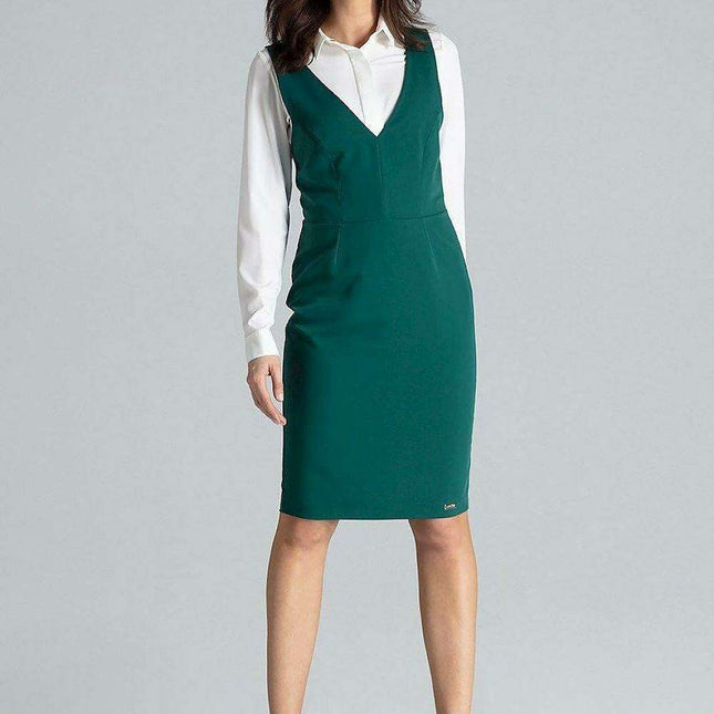 Sophisticated Sleeveless Midi Dress with Open Back and Zip Closure