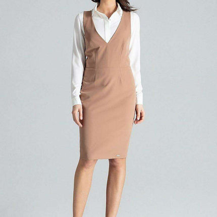 Sophisticated Sleeveless Midi Dress with Open Back and Zip Closure - Très Elite
