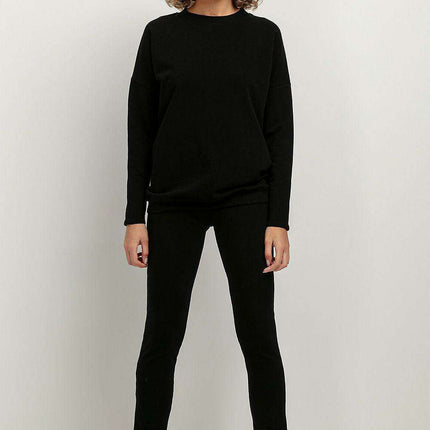 Sophisticated Stand-Up Collar Knit Pullover - Très Elite