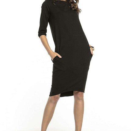 Sophisticated Tuba Dress with Stylish Back Tie Detail - Très Elite