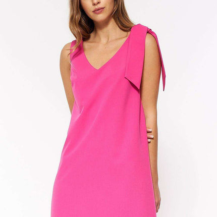 Sophisticated V Neck Cocktail Dress With Adjustable Sash - Très Elite