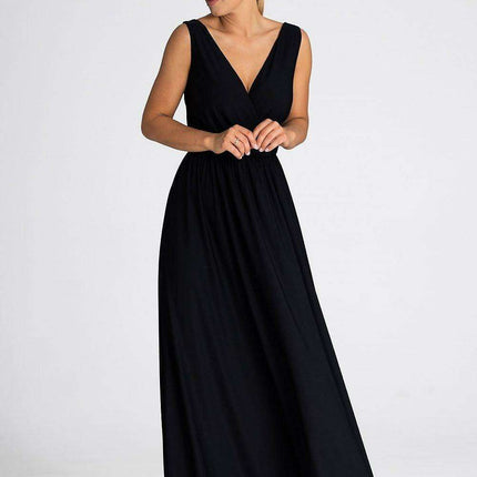 Sophisticated V-Neck Maxi Dress with Eye-Catching Front Slit and Tailored Waist Detail - Très Elite