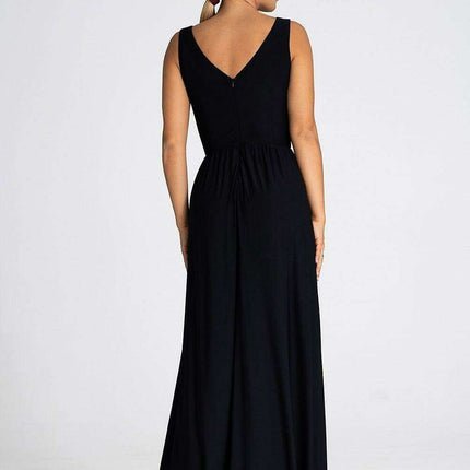 Sophisticated V-Neck Maxi Dress with Eye-Catching Front Slit and Tailored Waist Detail - Très Elite