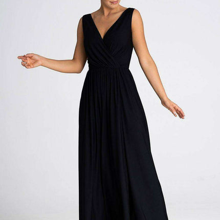 Sophisticated V-Neck Maxi Dress with Eye-Catching Front Slit and Tailored Waist Detail - Très Elite