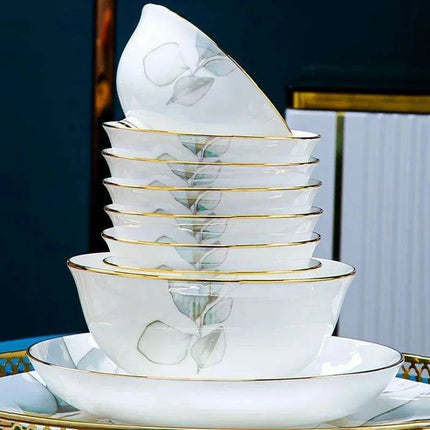 Sophisticated White Ceramic Dining Essentials Set - Très Elite