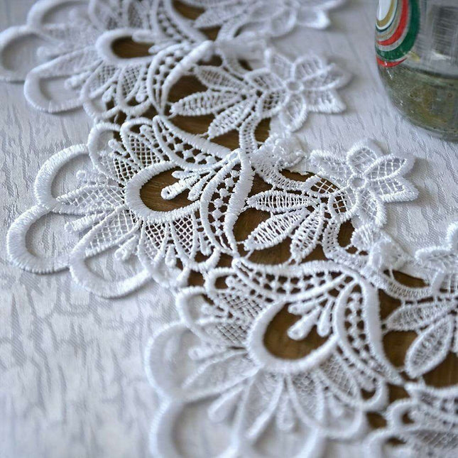 Sophisticated White Floral Lace Round Table Cover - 32-Inch Polyester Cloth for Elegant Dining Events, Easy Care