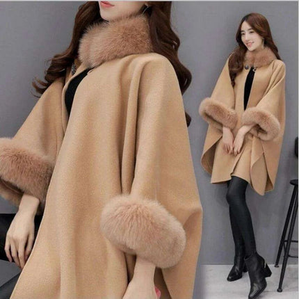 Sophisticated Winter Charm - Opulent Fox Fur Collar Cape Coat for Trendsetting Women - Très Elite