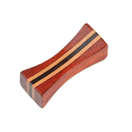 Sophisticated Wooden Japanese Chopstick Holder for Elevated Dining Experience - Très Elite