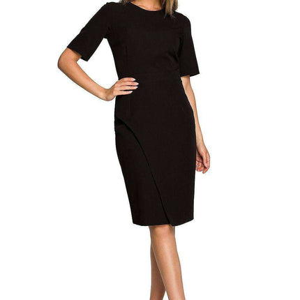 Sophisticated Zip-Front Pencil Dress with Stylish Overlap Detail - Très Elite