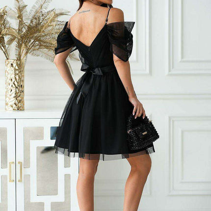 Spanish Elegance Plunging Sleeve Evening Dress with Chic Belt - Très Elite