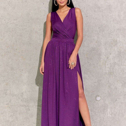 Sparkling Brocade Evening Gown with Elegant V-Neck Design - Très Elite