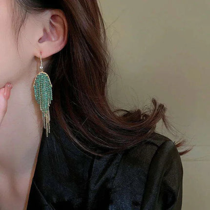 Sparkling Rhinestone and Tassel Earrings - Elegant Fashion Accent - Très Elite