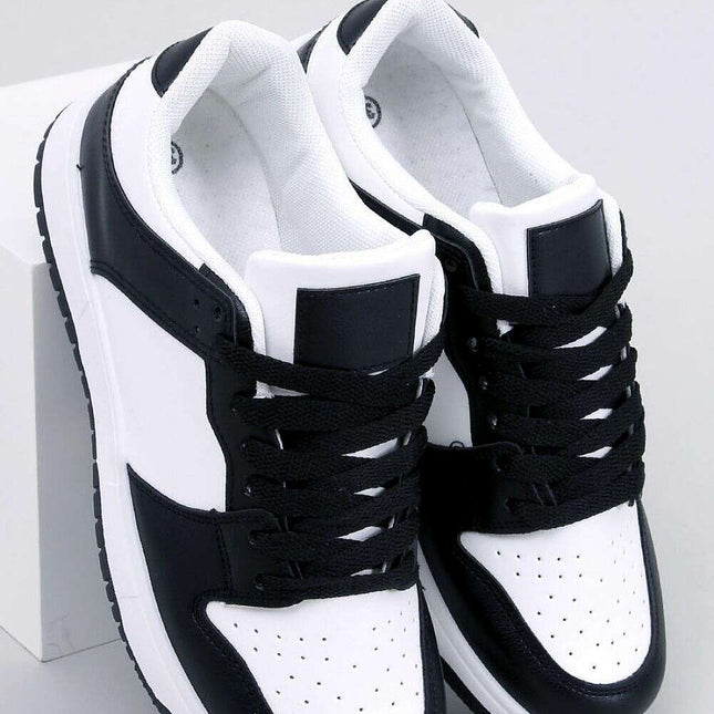 Sport Shoes model 184224