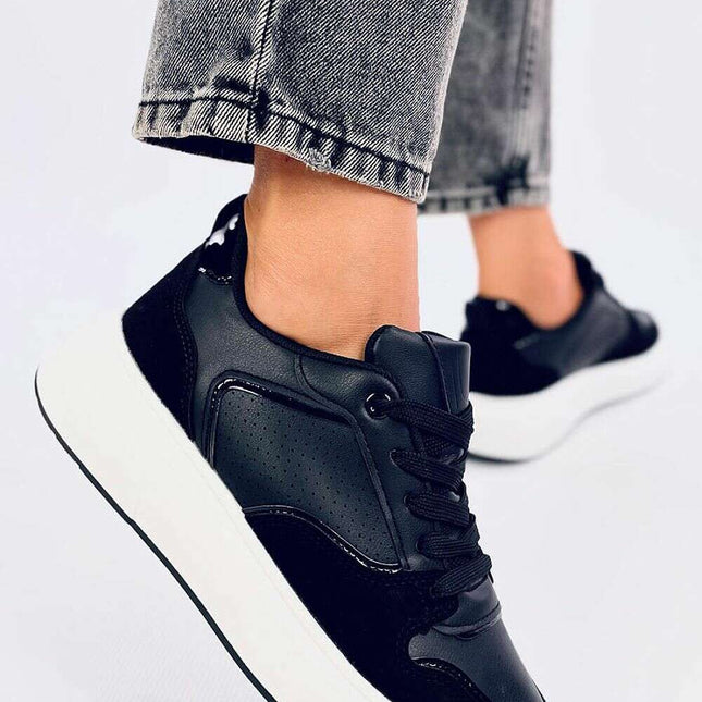 Sport Shoes model 200747