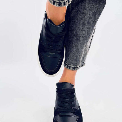Sport Shoes model 200747 - Très Elite