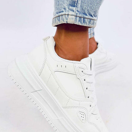 Sport Shoes model 200776 - Très Elite