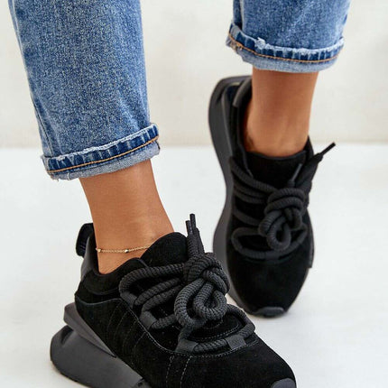 Sport Shoes model 200820 - Très Elite
