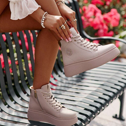 Sport Shoes model 200827 - Très Elite