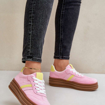 Sport Shoes model 203630 - Très Elite