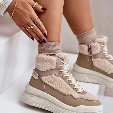 Sport Shoes model 203634 - Très Elite