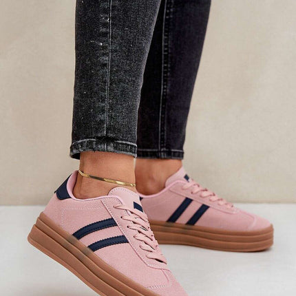 Sport Shoes model 203915 - Très Elite