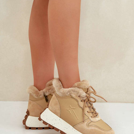 Sport Shoes model 203918 - Très Elite