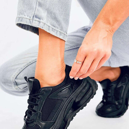 Sport Shoes model 205015 - Très Elite