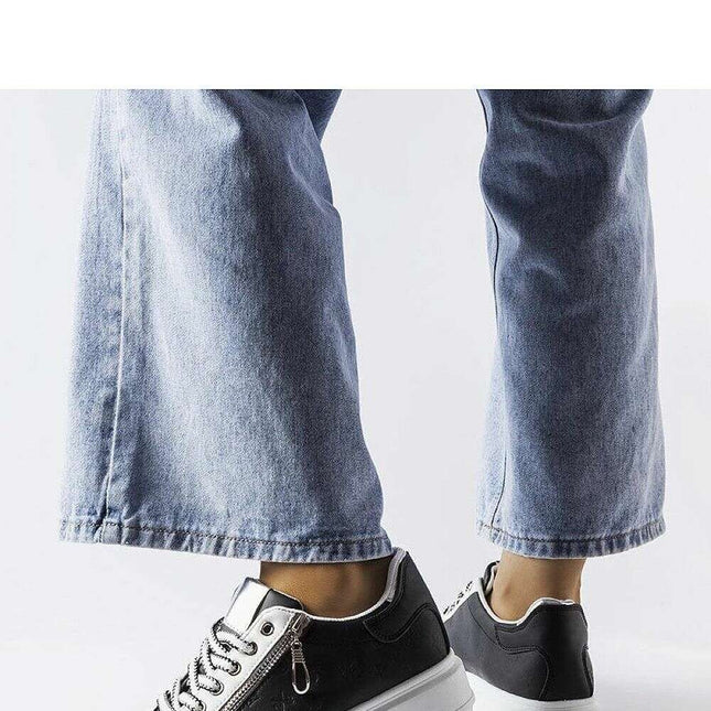 Sport Shoes model 207763