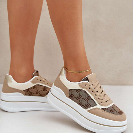 Sport Shoes model 208347 - Très Elite