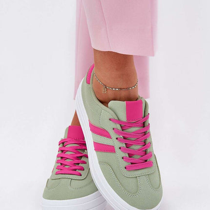 Sport Shoes model 209458 - Très Elite