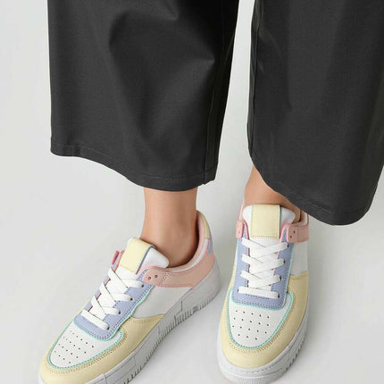 Sport Shoes model 210183 - Très Elite