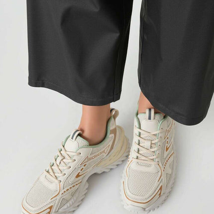 Sport Shoes model 210197 - Très Elite